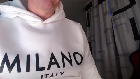 malvolamont online show from March 7, 6:17 pm