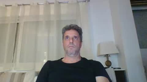 man211172 online show from May 4, 5:47 pm