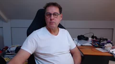 man2havefun online show from December 10, 10:38 am