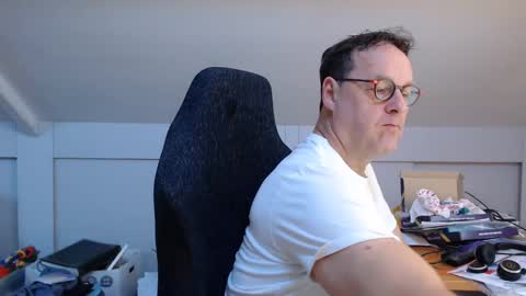 man2havefun online show from January 2, 12:24 pm