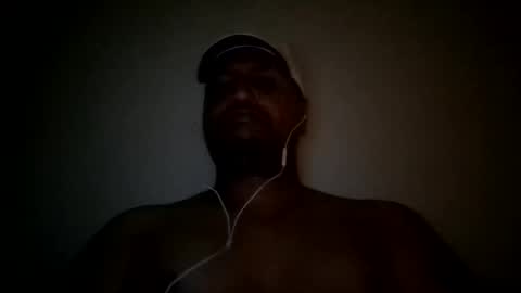 Snapshot of man_new chatting on September 26, 2:42 am Man new online show from September 26, 2:42 am