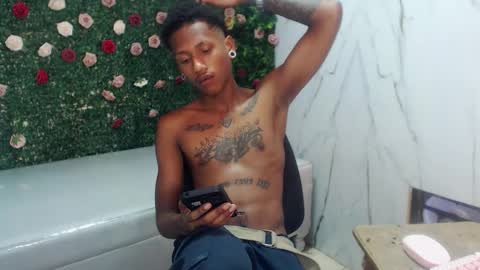 man_san11 online show from March 12, 6:26 pm