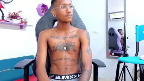 Snapshot of man_san11 chatting on October 5, 5:39 pm man_san11 online show from October 5, 5:39 pm