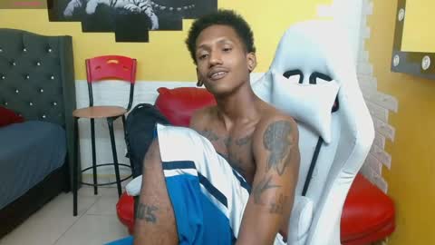 man_sant11 online show from April 22, 6:01 pm