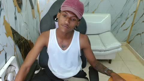 man_sant11 online show from April 6, 5:47 pm