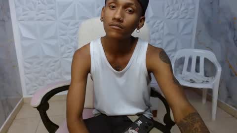 man_sant11 online show from May 8, 6:08 pm
