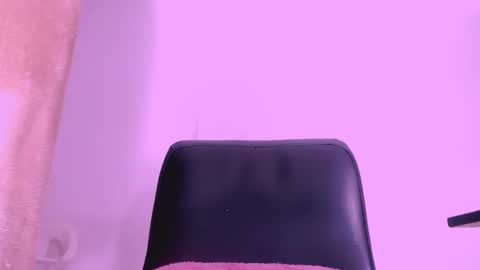 Snapshot of mandingxoxhot chatting on February 25, 12:58 am juan camilo online show from February 25, 12:58 am