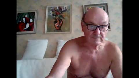 manes5858 online show from October 13, 12:55 pm