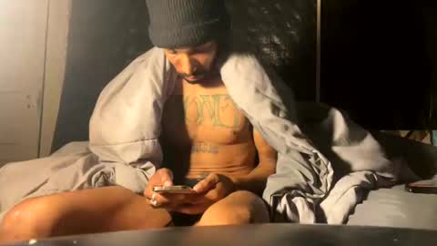 Snapshot of mani4sexy chatting on October 29, 9:56 am Mani4sexy online show from October 29, 9:56 am