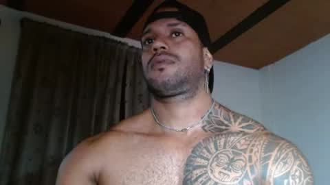 Manolo online show from April 28, 3:39 pm