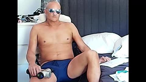 ausie baby online show from February 1, 4:22 am