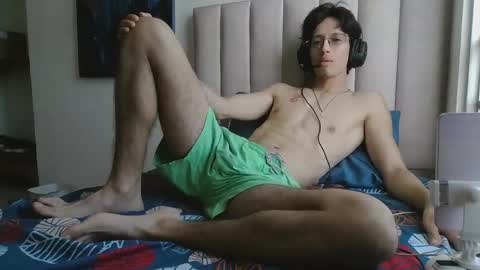 Manuel online show from May 5, 6:41 pm