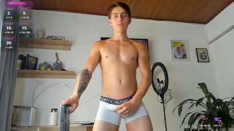 Snapshot of manucute_23_ chatting on October 30, 3:35 pm manucute 23 online show from October 30, 3:35 pm