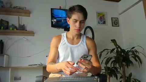 Snapshot of manucute_23_ chatting on October 26, 8:33 pm manucute 23 online show from October 26, 8:33 pm