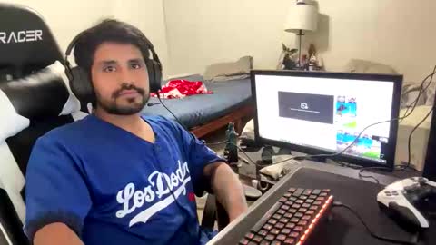 manue957825 online show from November 1, 6:50 am