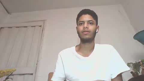Snapshot of manuel444rl chatting on February 3, 1:30 pm Manuel RL online show from February 3, 1:30 pm