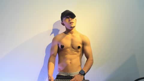 Snapshot of manuel_fpg chatting on September 13, 8:21 pm Manuel online show from September 13, 8:21 pm