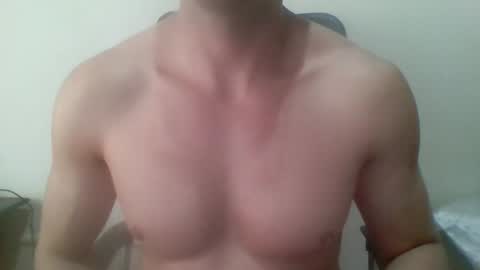 manuelcadavid18 online show from April 28, 10:03 pm