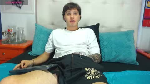 Manuel online show from March 21, 8:19 am