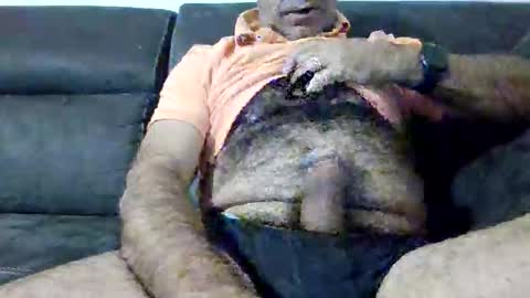 Snapshot of manuv chatting on October 8, 11:09 pm manuv online show from October 8, 11:09 pm