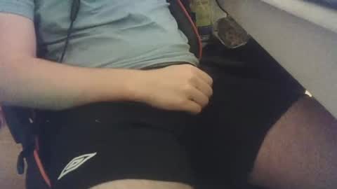 Snapshot of manwithsausage98 chatting on December 26, 1:18 am manwithsausage98 online show from December 26, 1:18 am