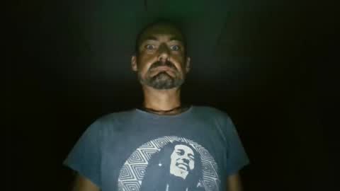 Snapshot of marc_cereza chatting on February 18, 3:21 am marc_cereza online show from February 18, 3:21 am