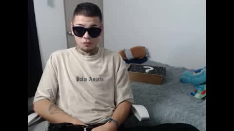 Snapshot of marcelo_m1lk chatting on September 12, 1:11 pm marcelo_m1lk online show from September 12, 1:11 pm