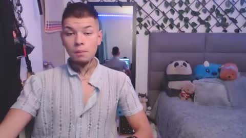 Snapshot of marcelo_m1lk chatting on September 22, 12:26 pm marcelo_m1lk online show from September 22, 12:26 pm