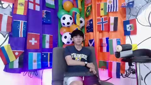 marco_777_ online show from June 19, 7:51 pm