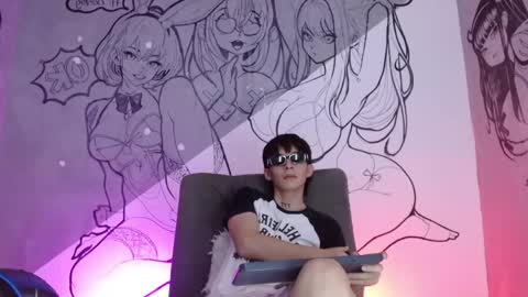 marco_777_ online show from April 23, 6:43 pm