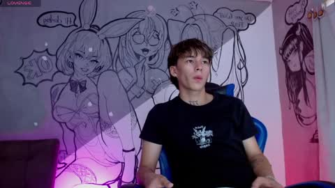 marco_777_ online show from May 10, 7:26 pm