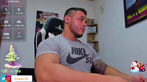 Snapshot of marco_diaz1 chatting on December 23, 10:23 pm Marco Diaz online show from December 23, 10:23 pm