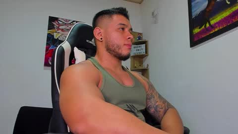 Snapshot of marco_diaz1 chatting on September 21, 2:12 am Marco Diaz online show from September 21, 2:12 am