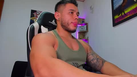 Snapshot of marco_diaz1 chatting on September 25, 1:59 am Marco Diaz online show from September 25, 1:59 am