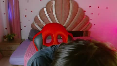 Marco  online show from April 12, 6:31 pm