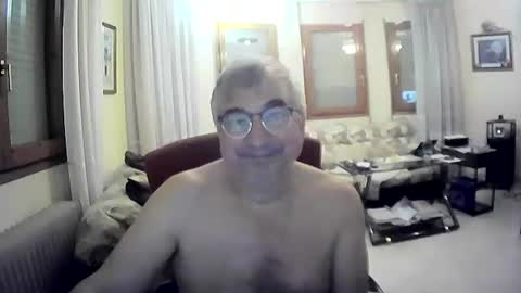 marcos260526 online show from May 8, 2:01 am