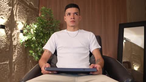 Marco and Ethan online show from April 21, 8:37 pm