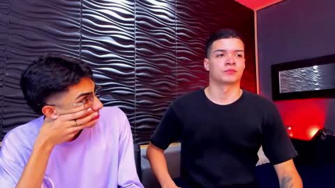 Snapshot of marcoyethan chatting on January 4, 3:29 am Marco and Ethan online show from January 4, 3:29 am