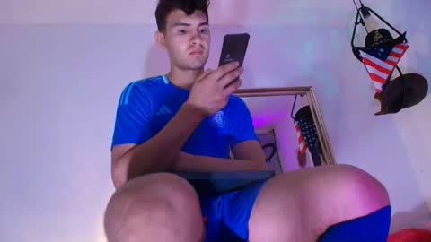 Snapshot of marcus_fire chatting on October 25, 1:40 am marcus_fire online show from October 25, 1:40 am