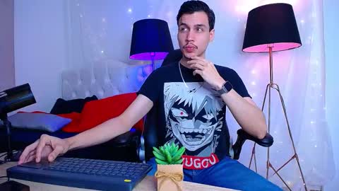 Marcus Hanks online show from December 18, 1:07 pm