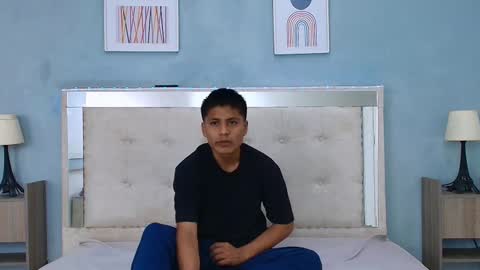 Snapshot of marcus_hans chatting on September 21, 6:52 pm marcus hans online show from September 21, 6:52 pm