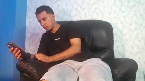 marcus_jeron online show from June 11, 12:32 am