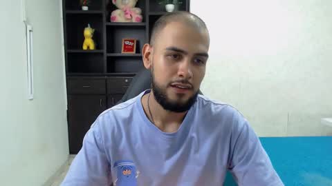 Snapshot of marcus_soler chatting on September 10, 8:29 pm marcus_soler online show from September 10, 8:29 pm