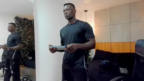 Marcusssss online show from December 3, 11:49 am