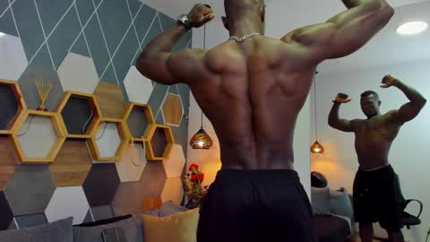 Snapshot of marcusblack_ chatting on December 11, 11:32 am Marcusssss online show from December 11, 11:32 am