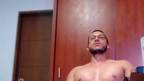 Snapshot of marcusmilarc chatting on January 31, 4:38 pm online show from January 31, 4:38 pm