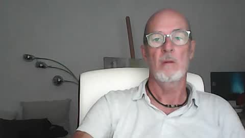 mariano6996xx online show from June 19, 8:42 am