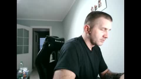 Snapshot of maribor5879 chatting on January 22, 6:20 am maribor5879 online show from January 22, 6:20 am