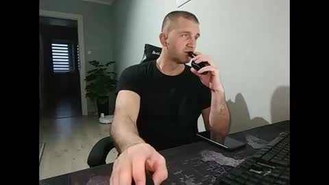 Snapshot of maribor5879 chatting on February 14, 6:12 am maribor5879 online show from February 14, 6:12 am
