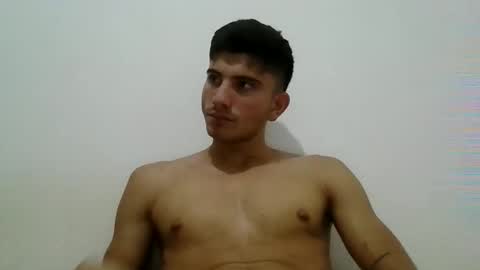 Snapshot of mariobrosss517470 chatting on December 9, 1:07 am mariobrosss517470 online show from December 9, 1:07 am
